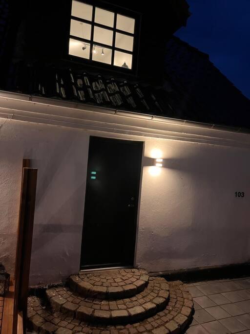 Stor Rummelig Lejlighed Med Egen P-Plads Kolding Exterior photo